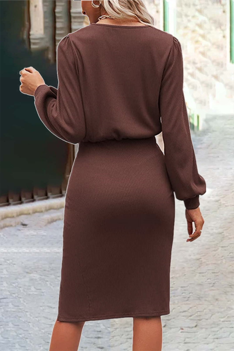 Stilla | Modevenligt Ensfarvet Rundhalset Kjole Lagdelt Skirt