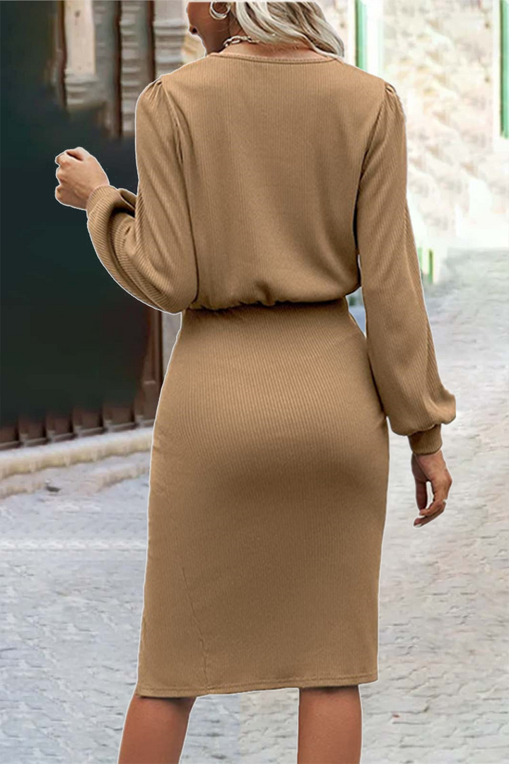 Stilla | Modevenligt Ensfarvet Rundhalset Kjole Lagdelt Skirt