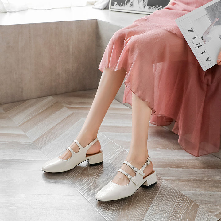 Dame Slingback sko med dobbelt justerbare remme og elegant blokhæl Stilla