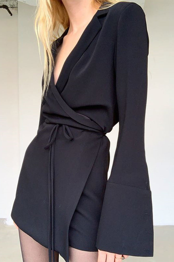 Stilla | Sexy og Elegante Patchwork-kjoler Med Bælte, V-hals og Wrap Nederdel