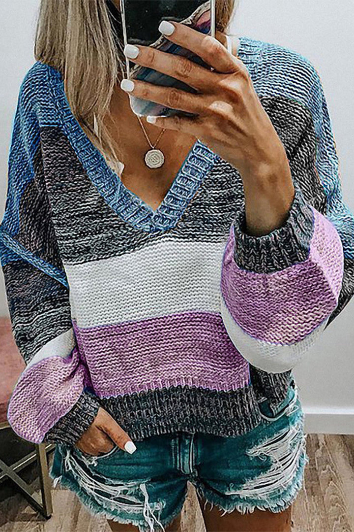 Stilla | Casual og Søde Sweatre Med V-udskæring I Patchwork I Blokfarver