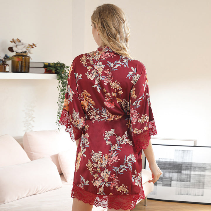 Dame blomstertryk kimono-bademantel med spidsgodtgørelse Stilla