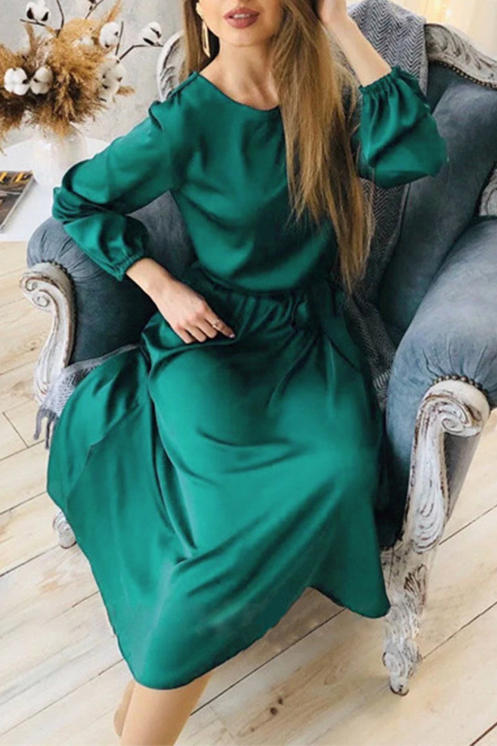 Stilla | Elegant Ensfarvet O Hals A-linje Kjoler