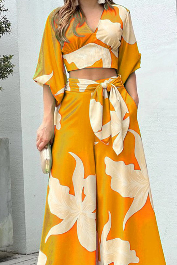 Stilla | Elegant Print Frenulum V-hals Halv Ærme to Stykker