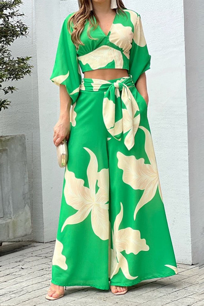 Stilla | Elegant Print Frenulum V-hals Halv Ærme to Stykker
