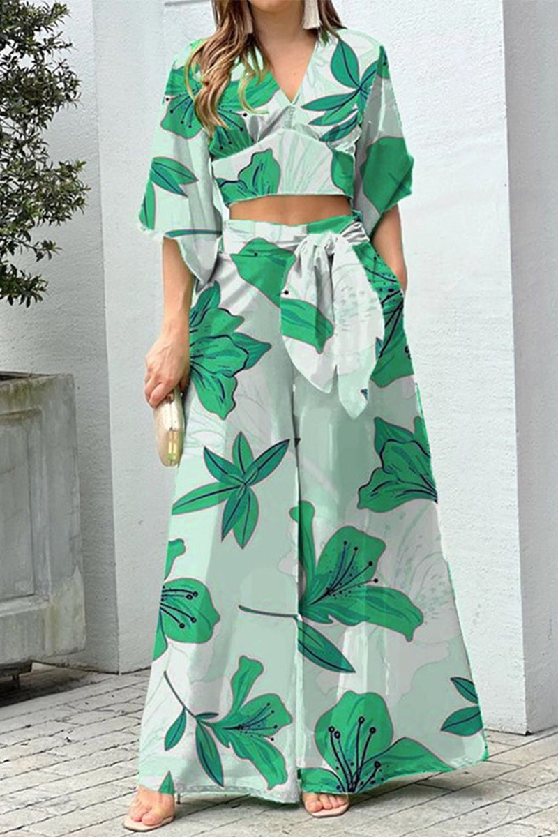 Stilla | Elegant Print Frenulum V-hals Halv Ærme to Stykker