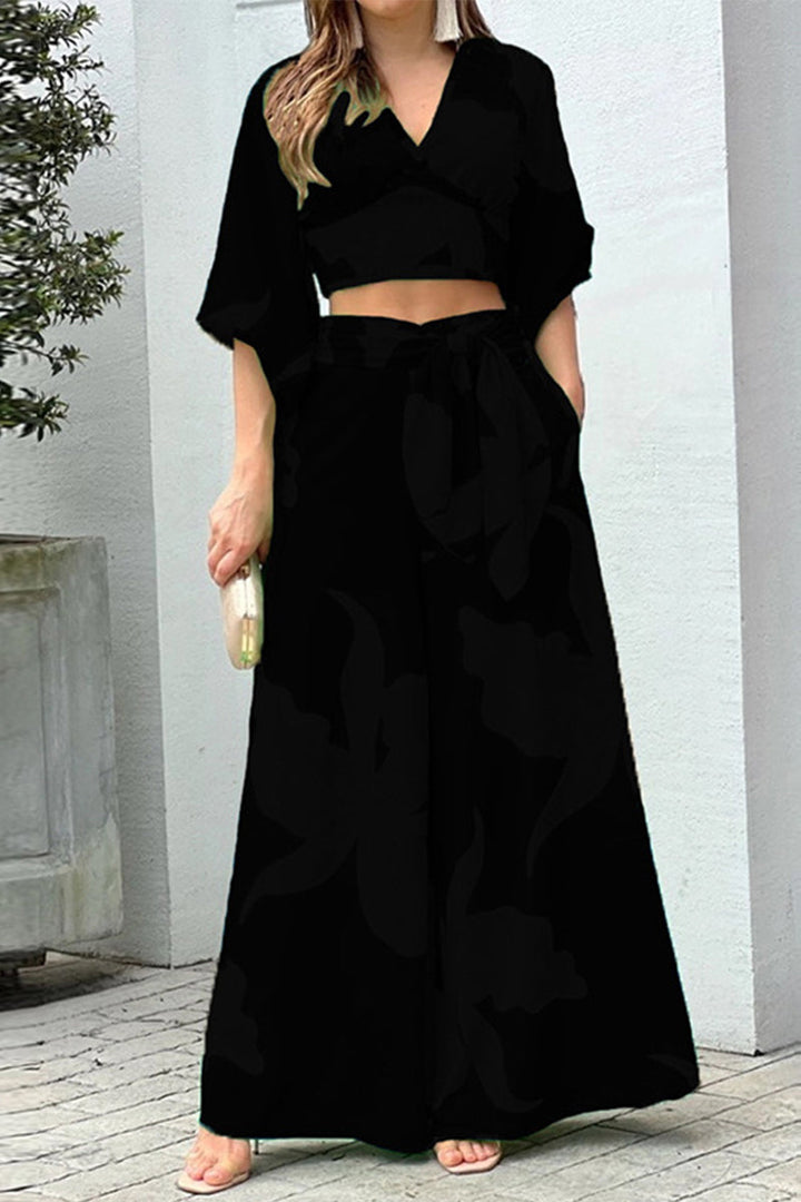 Stilla | Elegant Print Frenulum V-hals Halv Ærme to Stykker