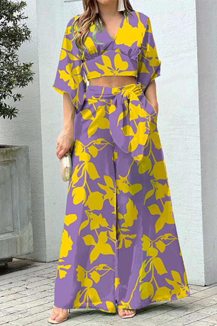 Stilla | Elegant Print Frenulum V-hals Halv Ærme to Stykker