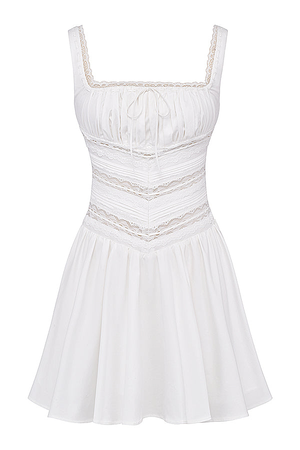 Stilla | Hvid Minikjole Med Blondekant