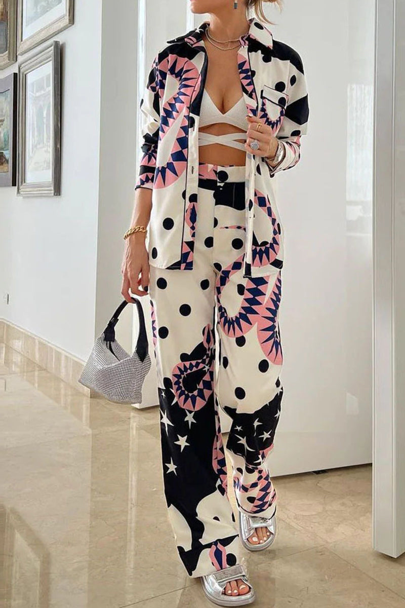 Stilla | Patchwork Print To Delt med Krave