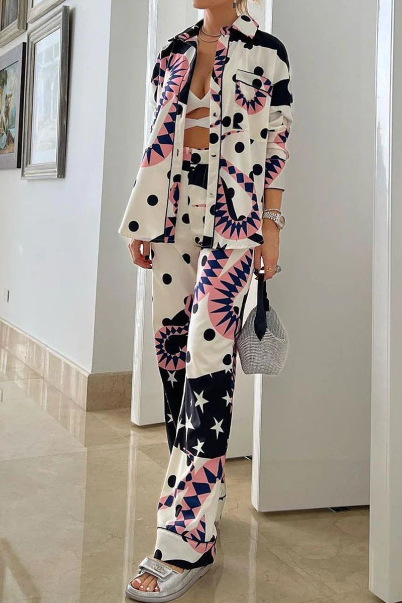 Stilla | Patchwork Print To Delt med Krave