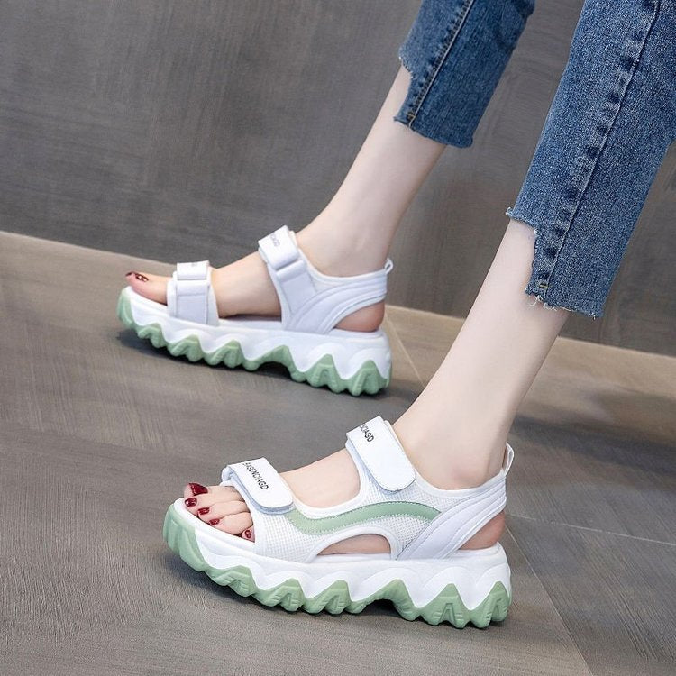 Dame sportlige sandaler med optimal dæmpning og justerbare remme Stilla