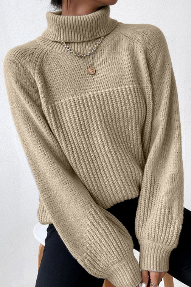 Stilla | Casual Sweater Med Ensfarvet Patchwork Ståkrave