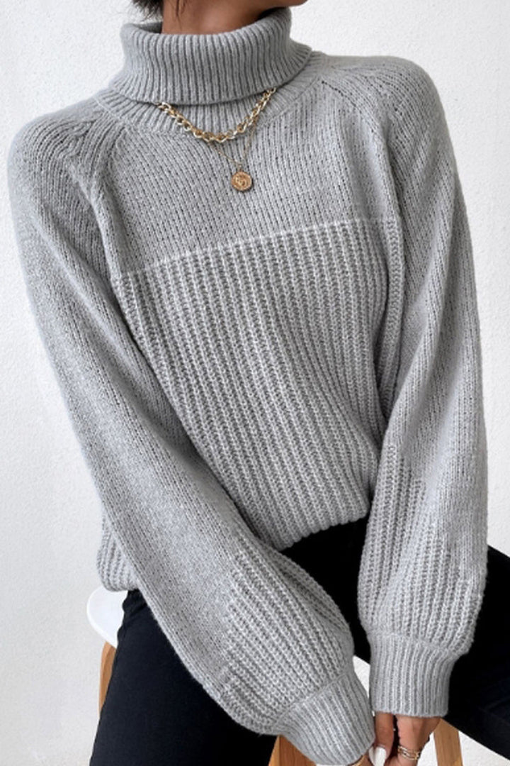 Stilla | Casual Sweater Med Ensfarvet Patchwork Ståkrave