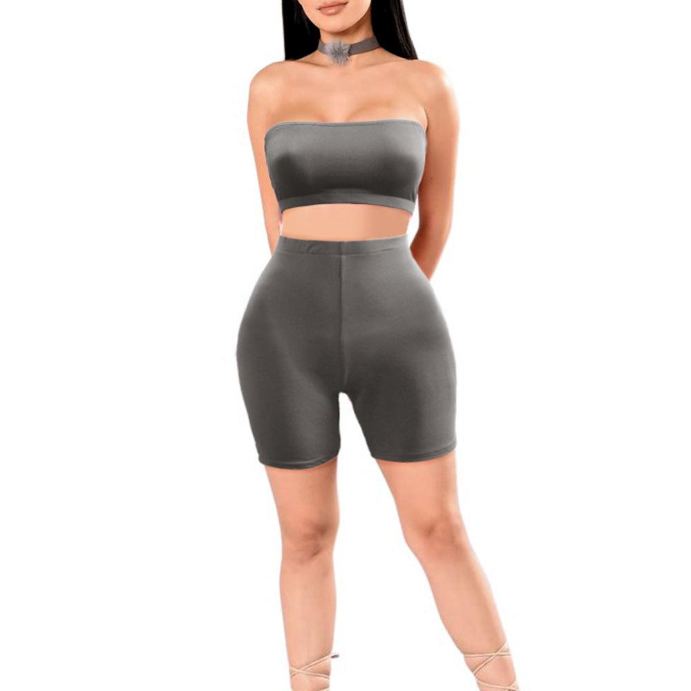 Kvinders Crop Top og Shorts Sæt med Elastisk Linning og Figurformende Snit Skovae