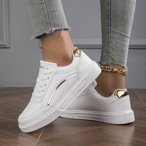 Stilla | Sneakers Hvide Sneakers Med Guld/sølv Detaljer