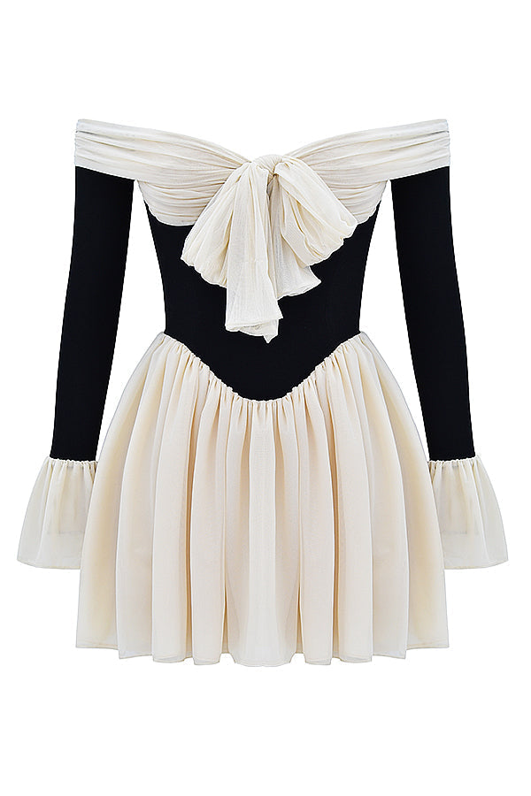 Stilla | Off Shoulder Kjole