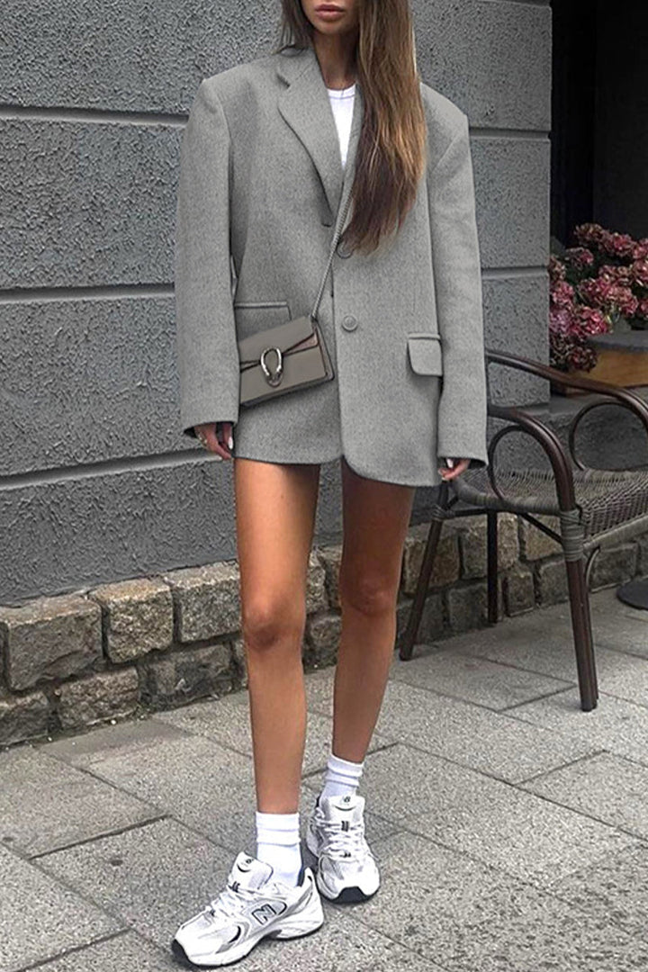 Stilla | Britisk Inspireret Casual Outdoor Tøj Med Geometrisk Patchwork og Nedfoldelig Krave Med Lomme.