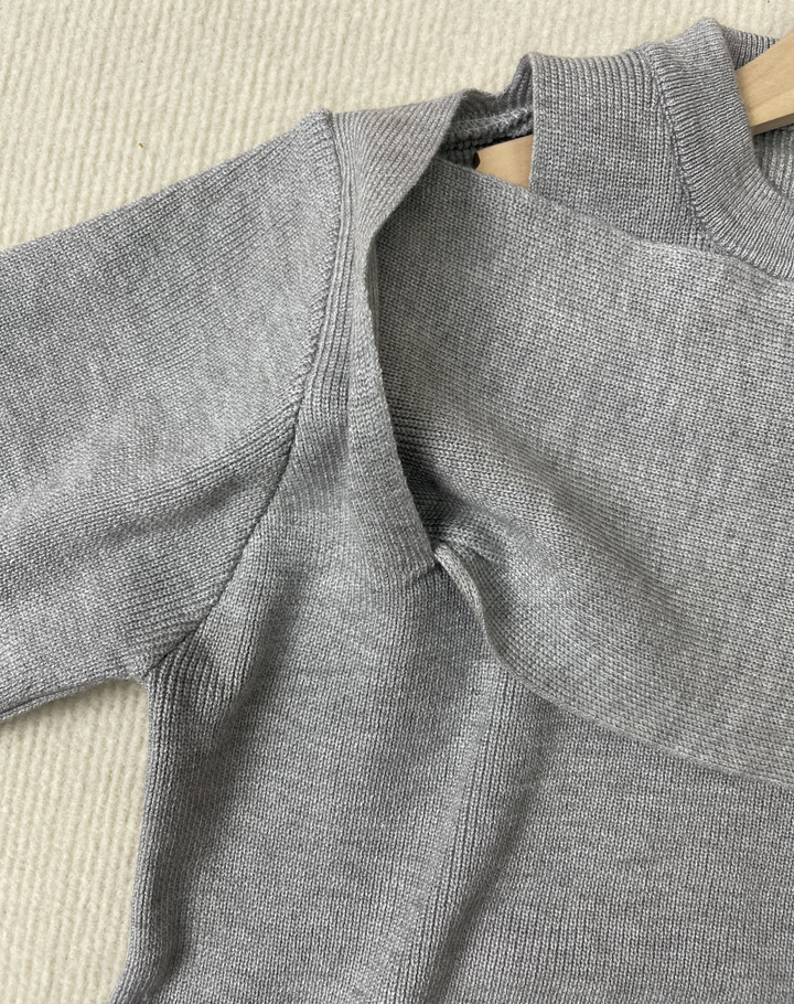 Stilla | Grå Ensfarvet Sweater Med Lange Ærmer