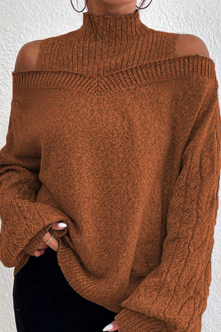 Stilla | Lækkert rullekravepullover med patchwork, ensfarvet, hullet