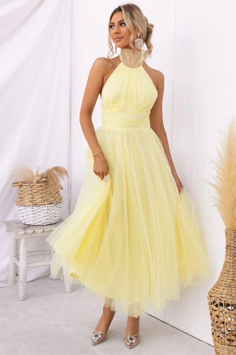 Stilla | Halter Tulle Mid Kjole