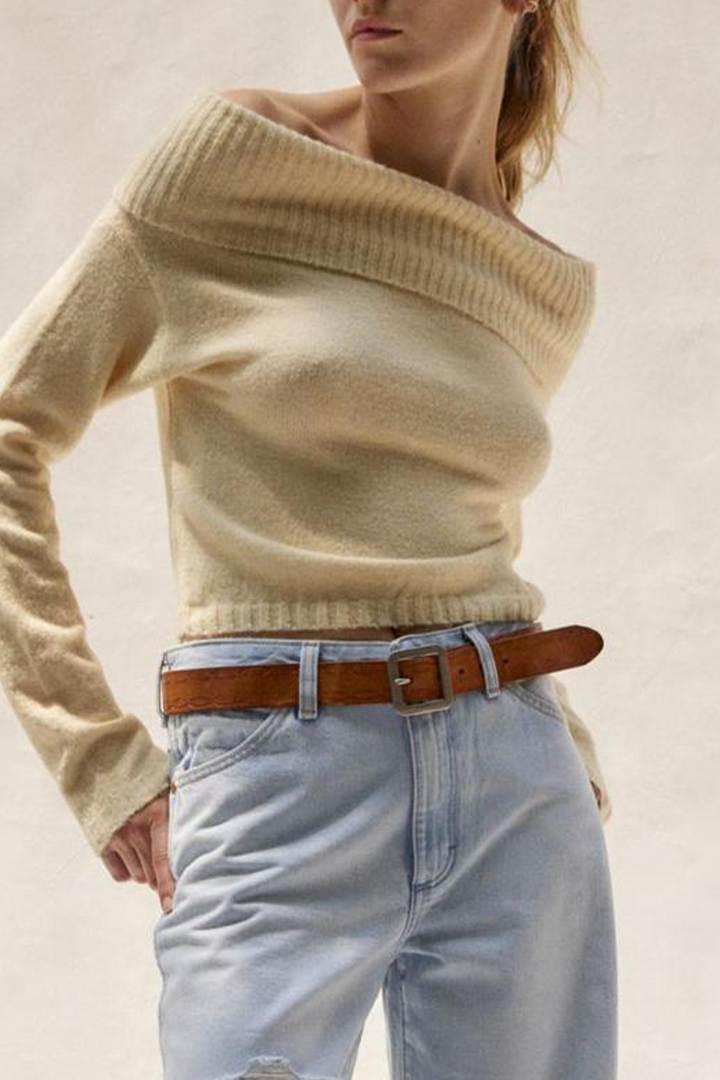 Stilla | Sexy Pullover, Ensfarvet, Med Skulderfri Form