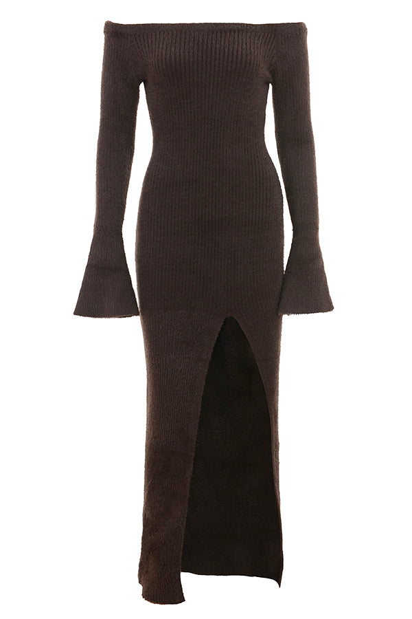 Stilla | Espresso Strikket Off Shoulder Kjole