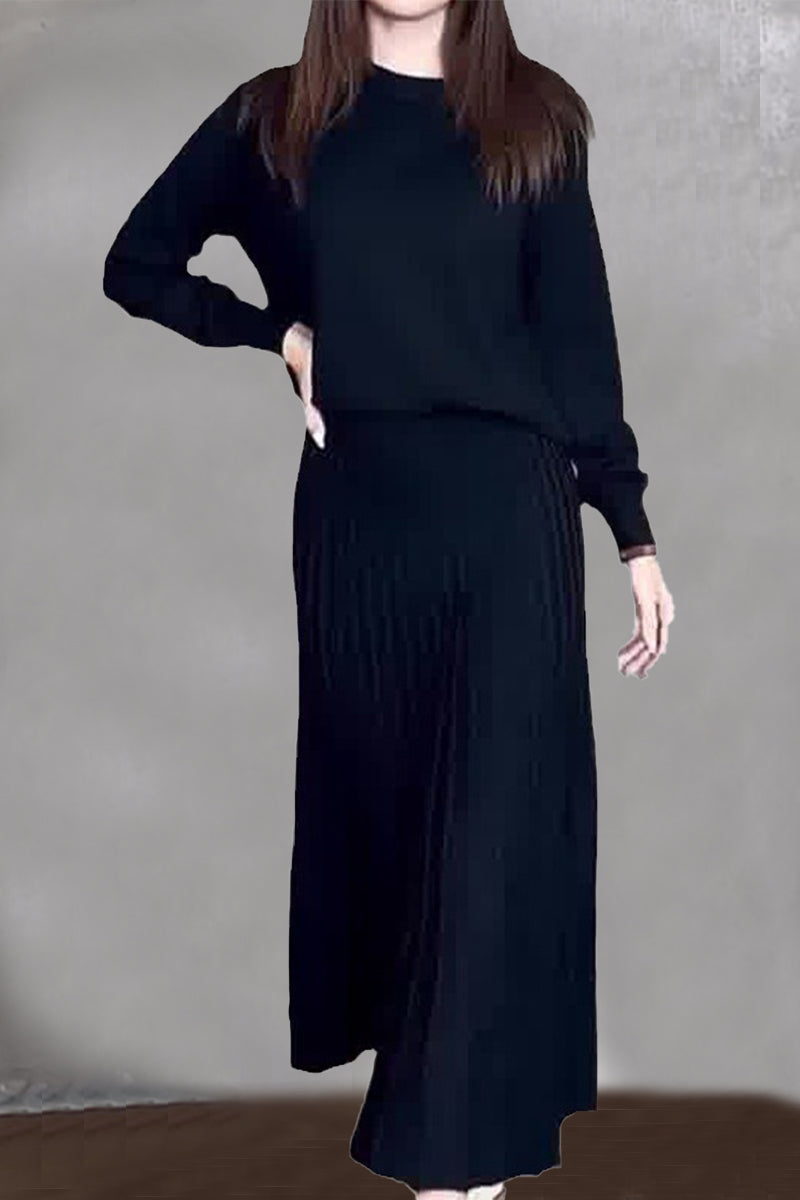 Stilla | Elegante og Ensfarvede Sæt, Med Rund Halsudskæring og Lange Ærmer