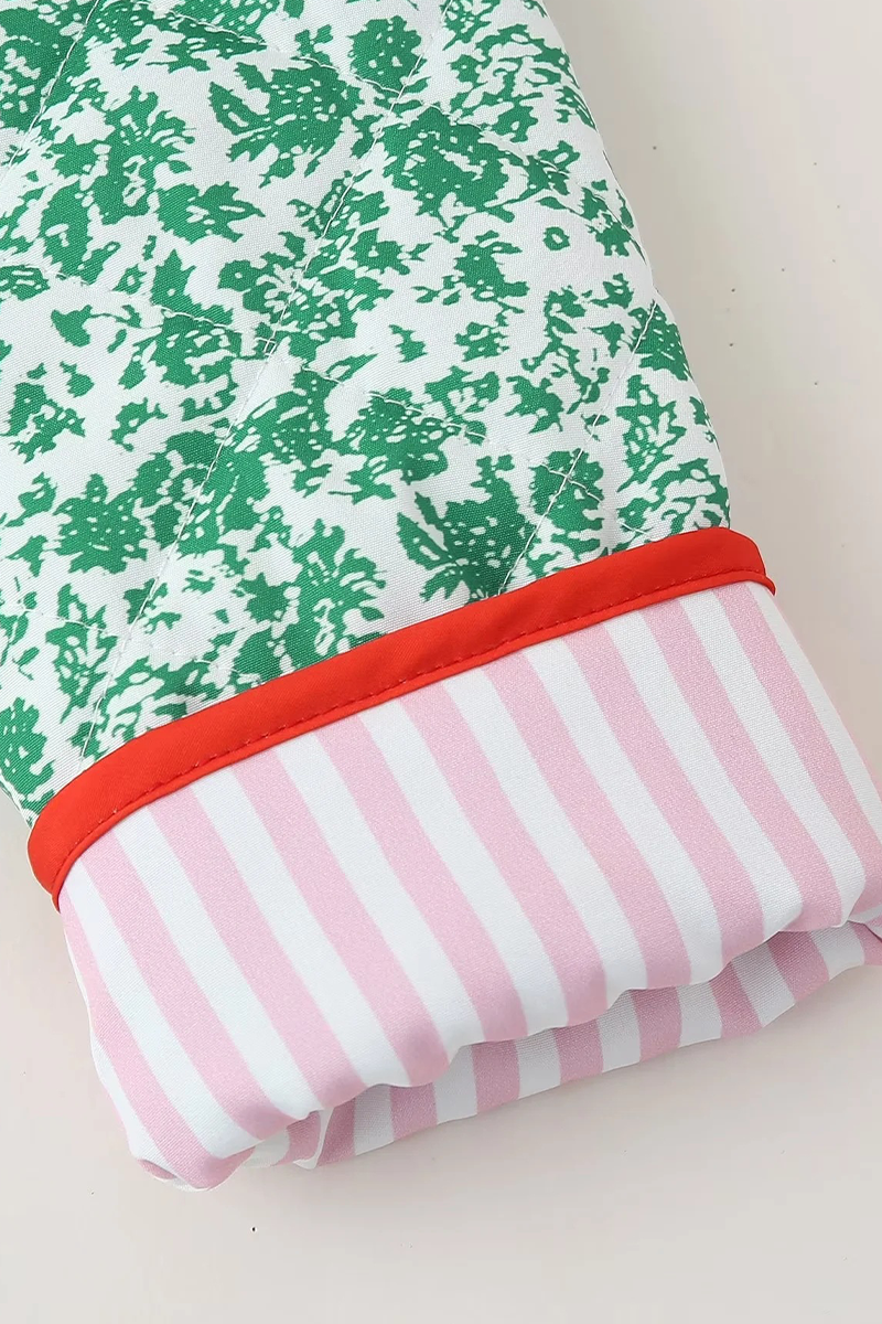 Stilla | Fritidstøj Med Blomstermotiv, Med Lomme, Kontrasterende Patchwork, Rund Halsudskæring