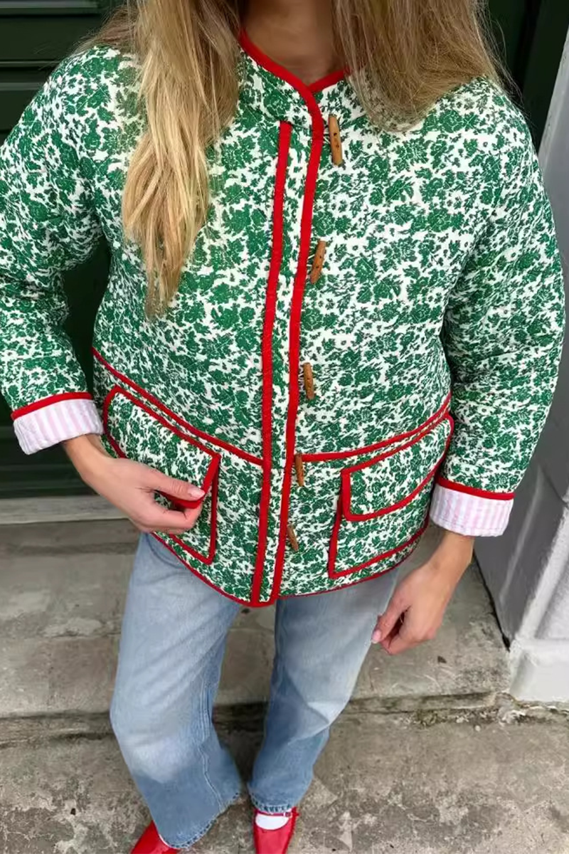 Stilla | Fritidstøj Med Blomstermotiv, Med Lomme, Kontrasterende Patchwork, Rund Halsudskæring