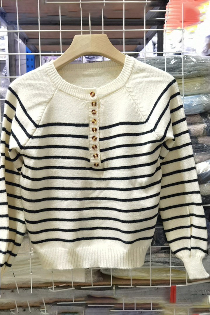 Stilla | Casual sweater med kontrasterende rund halsudskæring, vævet med stribet loop