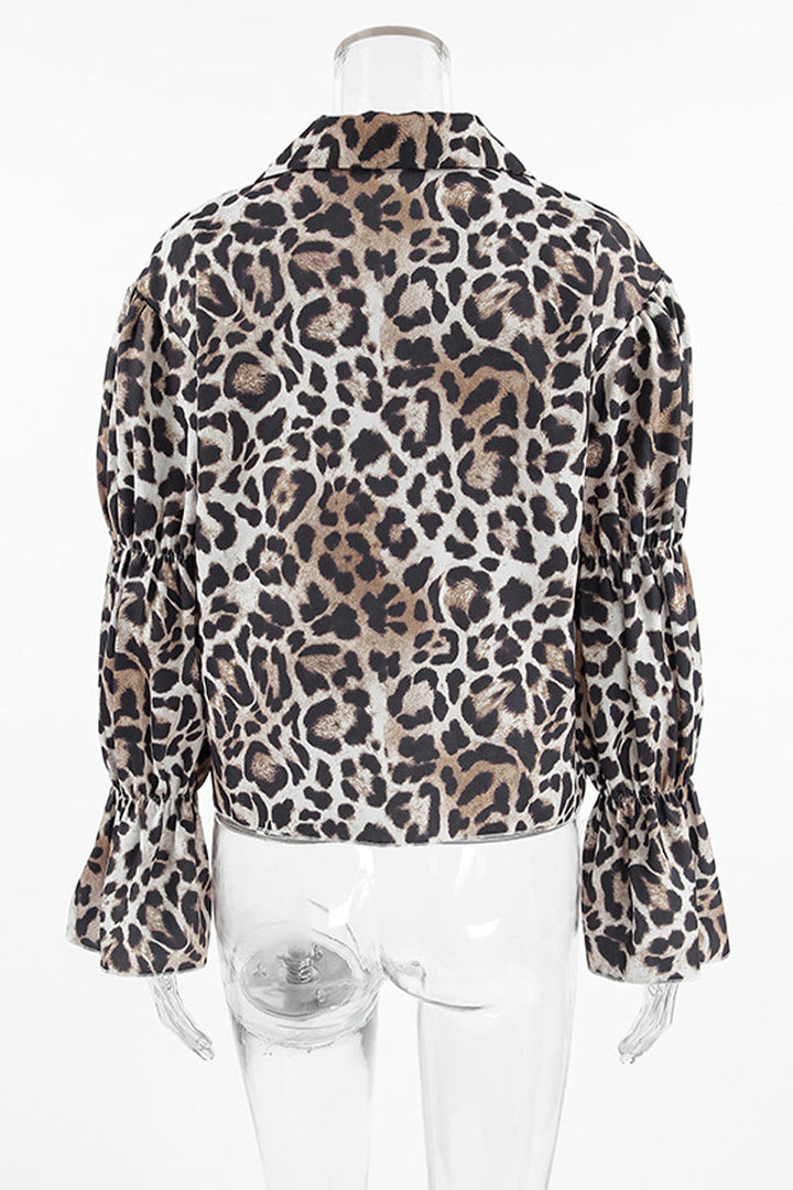 Stilla | Løs Leopard Print Bluser Med Snore og Omslaget Krave