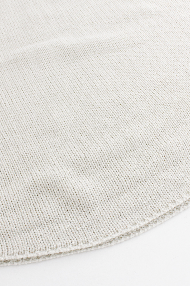 Stilla | Enkelt Ensfarvet Rundhalset Sweater Til Dagligt Brug.