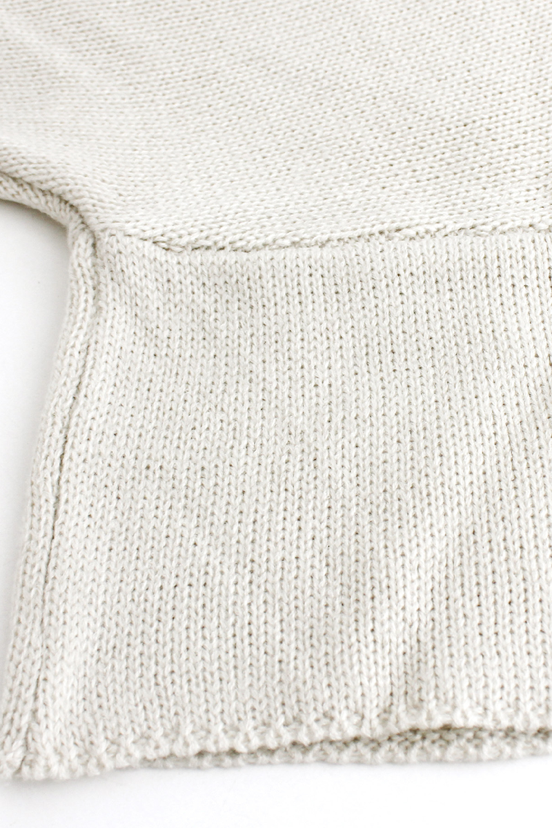 Stilla | Enkelt Ensfarvet Rundhalset Sweater Til Dagligt Brug.