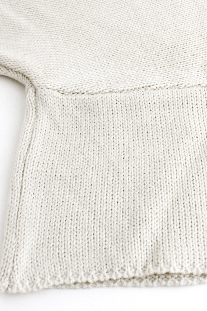 Stilla | Enkelt Ensfarvet Rundhalset Sweater Til Dagligt Brug.