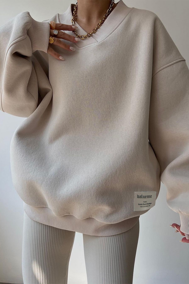 Stilla | Behagelig Hoodie Med V-Hals I Patchwork Stil Til Hverdagen
