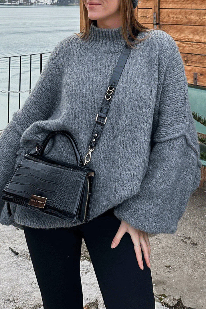 Stilla | Lækker Sweater Med Rullekrave Af Vævet Patchwork Til Hverdagen