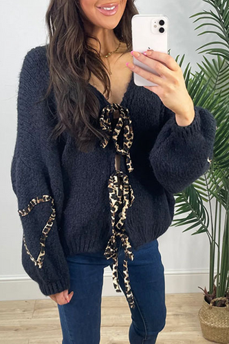Stilla | Løs Ude Beklædning Med Leopardmønster, Patchwork Vævning, V-Udskæring