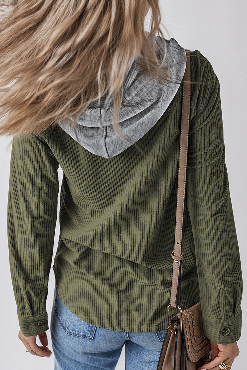 Stilla | Løs hættebluse i kontrasterende patchwork hverdagsdesign med snor og knapper