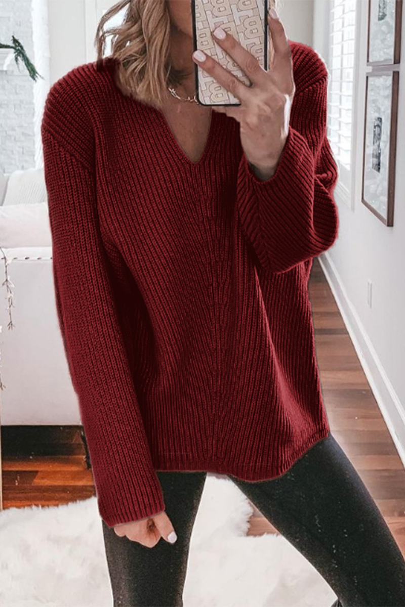Stilla | Moderat V-Udskæring Pullover i Ensfarvede Farver