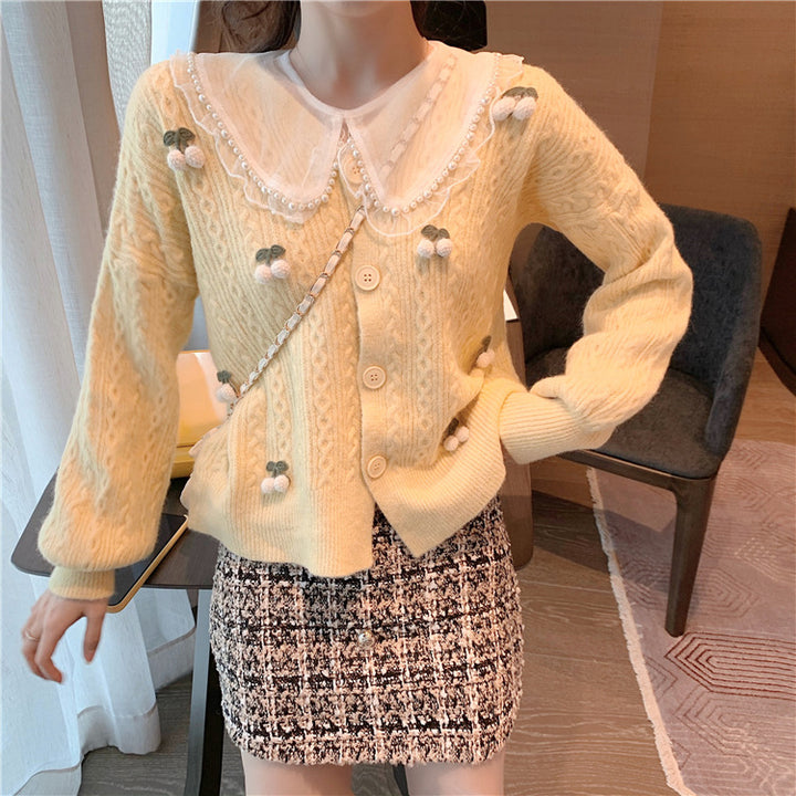 Femme Dekorativ Strikcardigan med Perler og Ornamenter Stilla