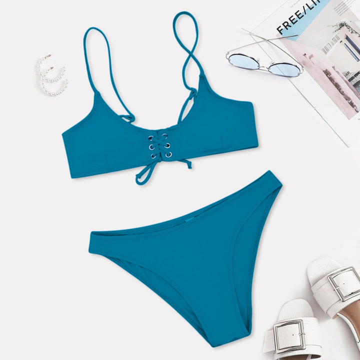 Damer bikini med raffineret snøredesign Skovae