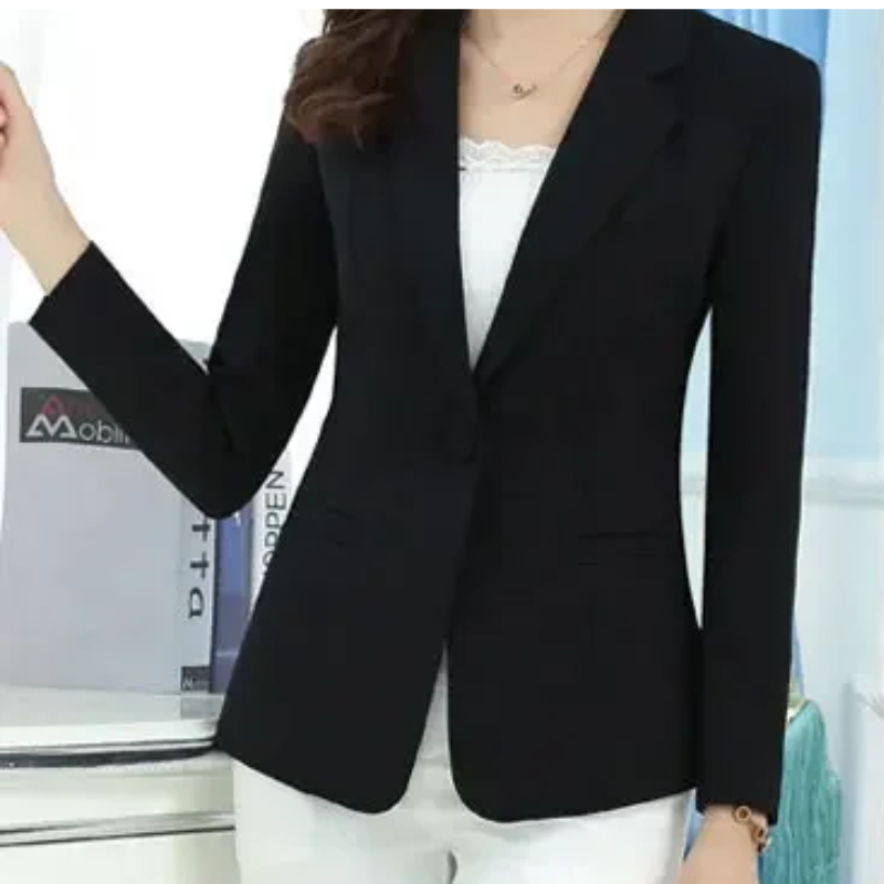 Stilla | Elegant Blazer Til kvinder Med Knaplukning Ned Til Anklerne Perfekt Til Arbejdet