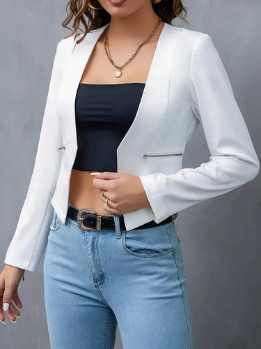Stilla | Elegant Kort Blazer Med Lynlåslomme
