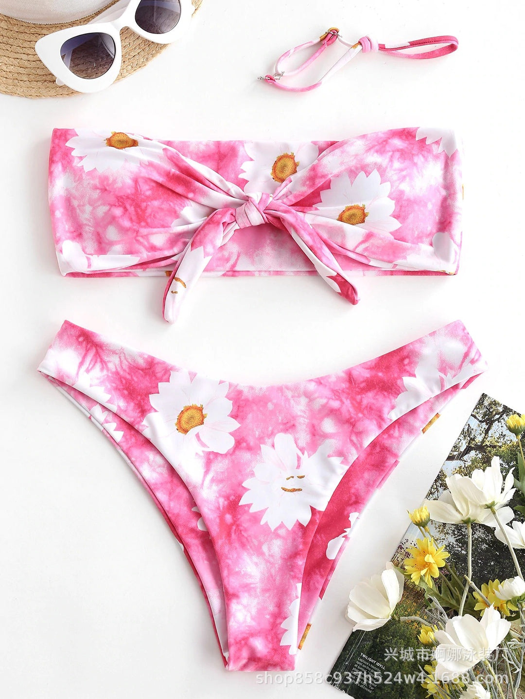 Dame bandeau-bikini med florale accenter og høj benudskæring Stilla