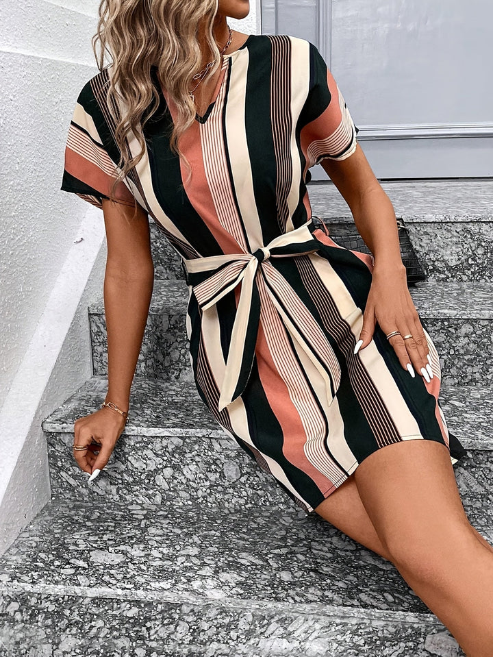 Stilla | Elegante Kjole Striber V-Hals Med Korte Ærmer Sommer A-Line