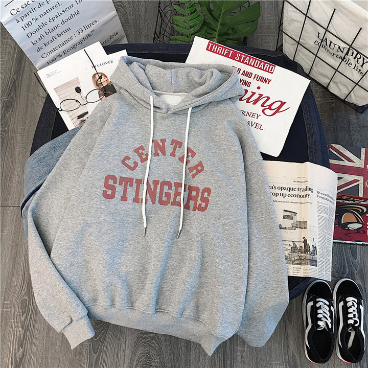 Femme grafik afslappet hoodie med rummelig kængurulomme Stilla
