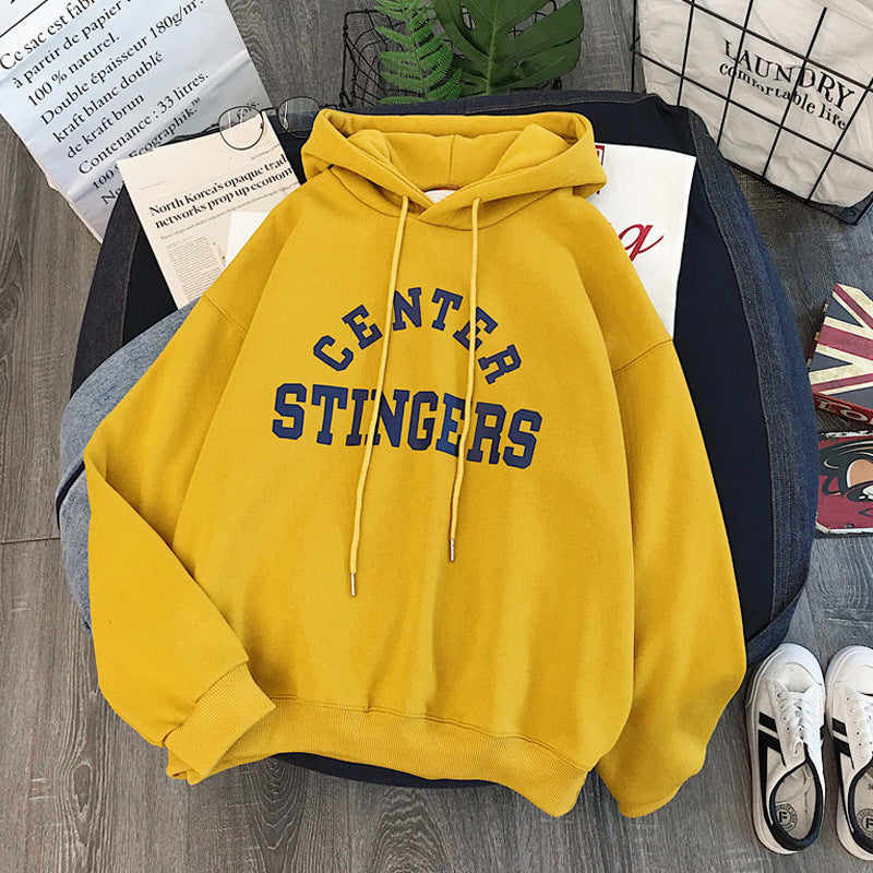 Femme grafik afslappet hoodie med rummelig kængurulomme Stilla