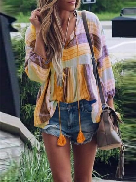Stilla | Bluse med pompon-print. Moderne