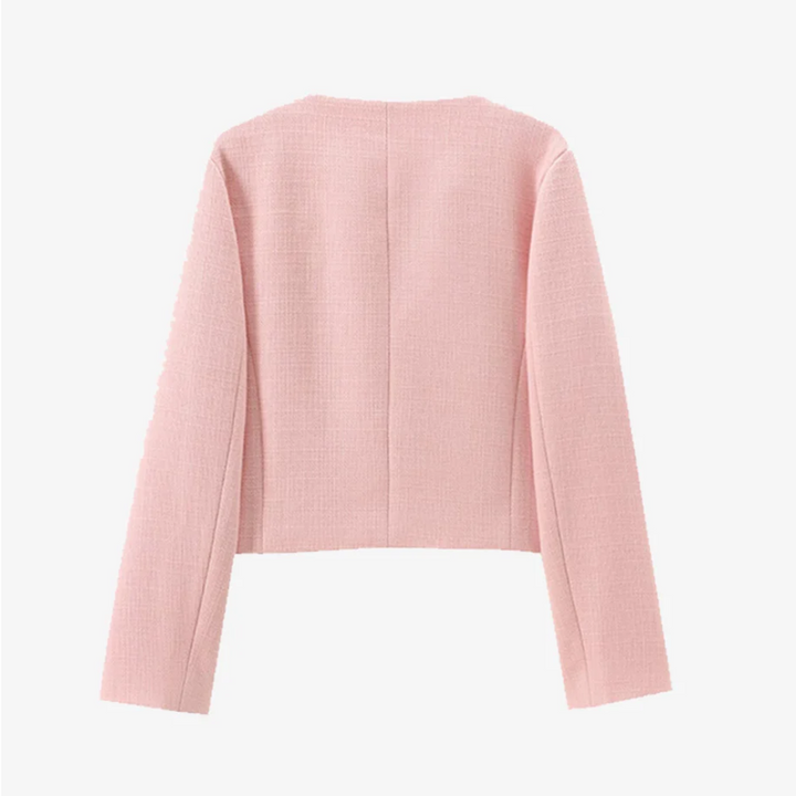 Stilla | Elegant Flyverbluse med Dobbelt Frontlommer og Knaplukning